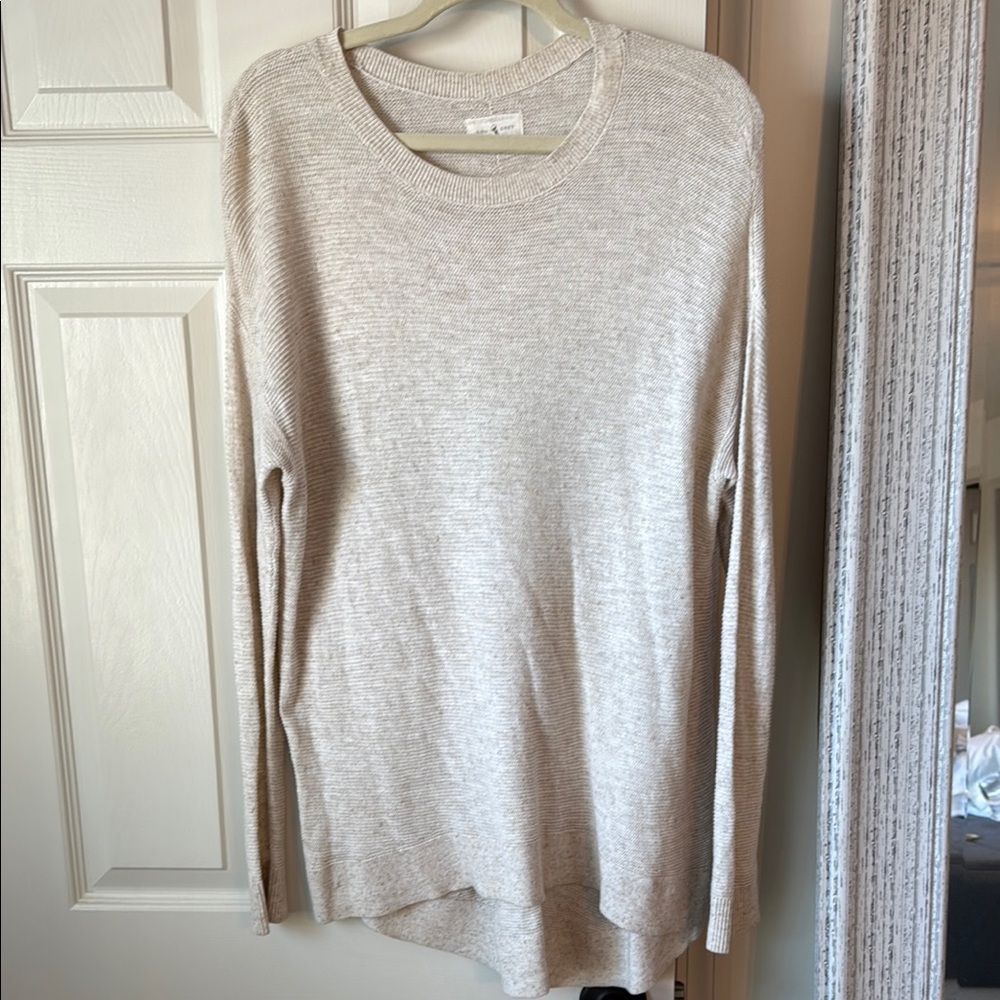 Loft Lou & Grey Lightweight Women’s Cream Sweater